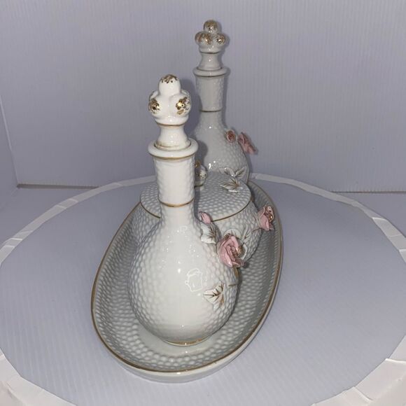 Vintage Porcelain Vanity Set Textured Hobnail White With 3D Floral Design Japan - Picture 6 of 12